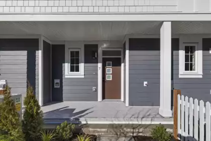 3 2808 St. George Street, Port Moody, BC