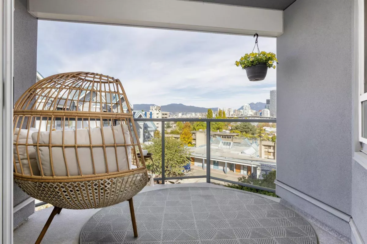 Bedroom 4 Photo of 401 1345 W 4th Avenue, Vancouver, BC