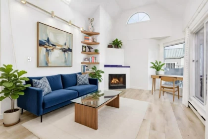 Front exterior of 401 1345 W 4th Avenue, Vancouver, BC