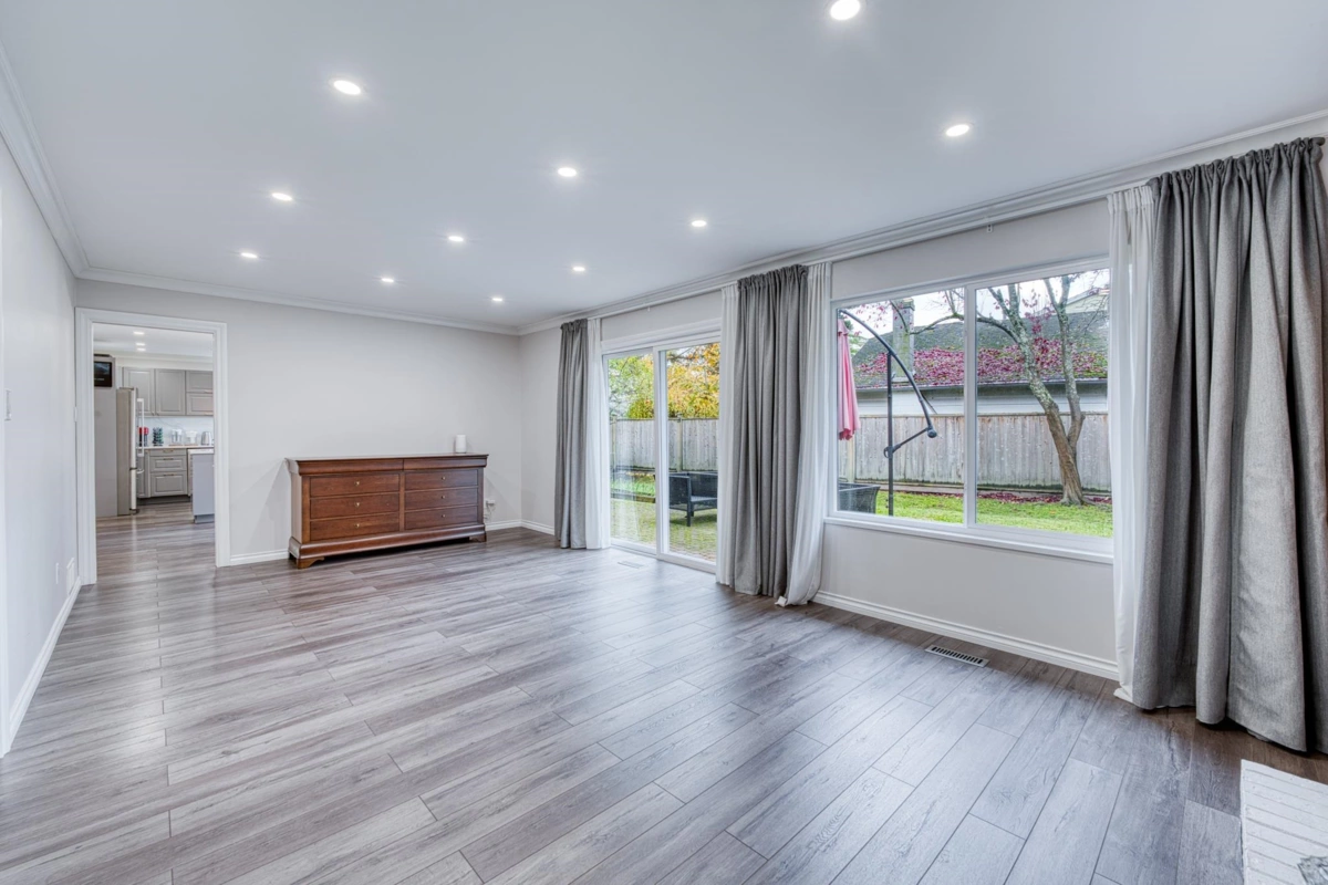 Laundry Room Photo of 10420 Truro Drive, Richmond, BC