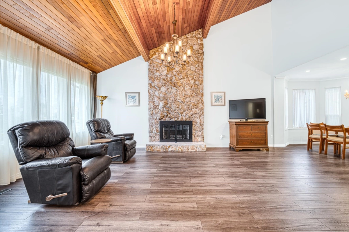 Living Room Photo of 10420 Truro Drive, Richmond, BC