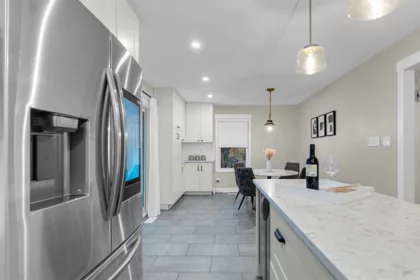 Family Room Photo of 11585 Royal Crescent, Surrey, BC