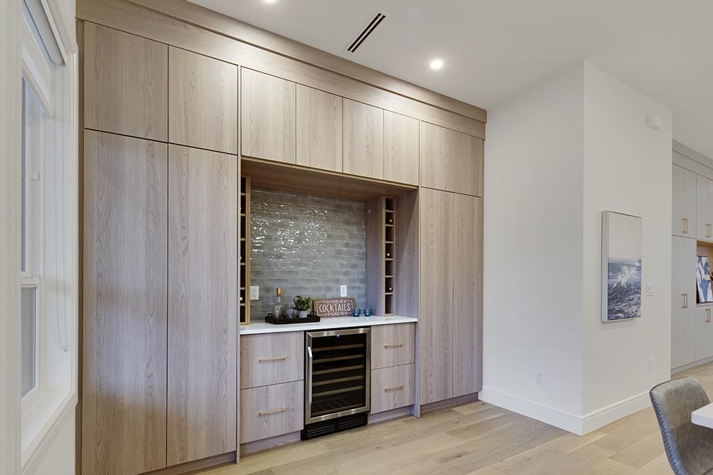 Breakfast Nook Photo of 7813 18th Avenue, Burnaby, BC