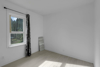 Kitchen Photo of 45870 Henley Avenue, Chilliwack, BC