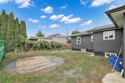 Swimming Pool Photo of 45870 Henley Avenue, Chilliwack, BC