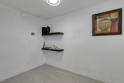 Walk-In Closet Photo of 45870 Henley Avenue, Chilliwack, BC