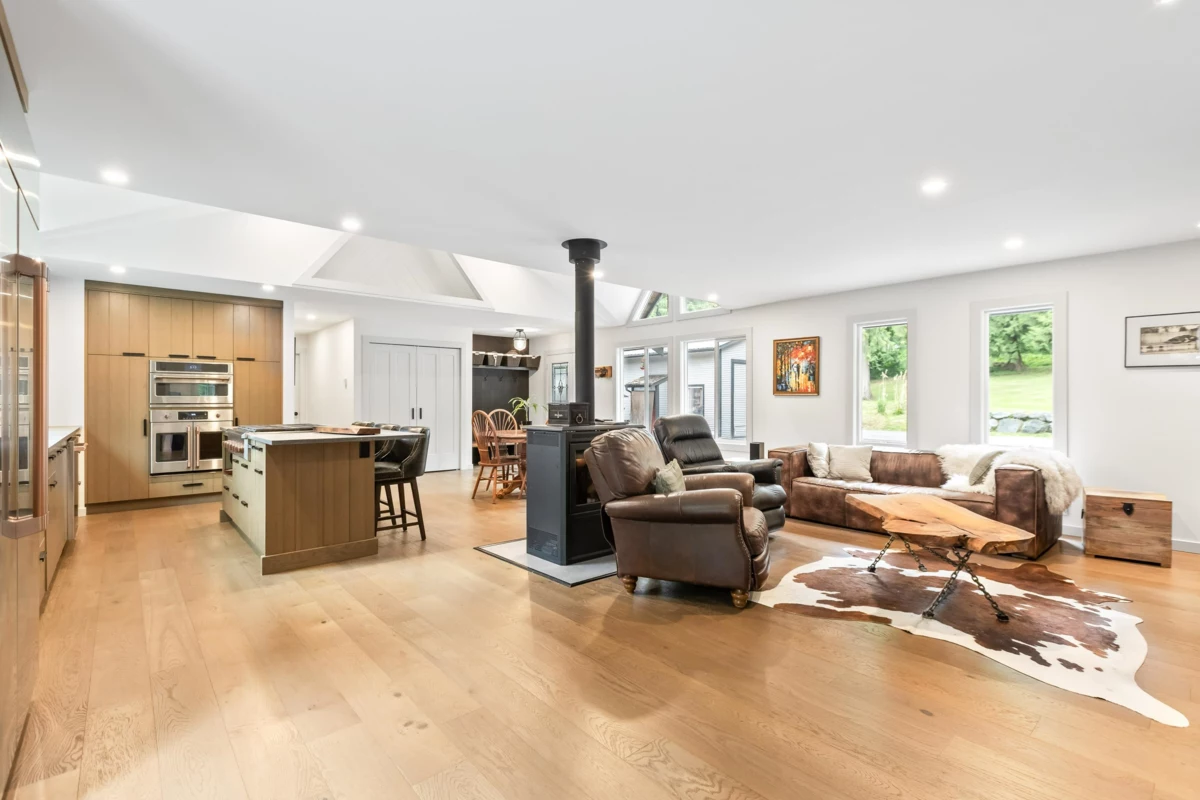 Bedroom 2 Photo of 31648 Grove Avenue, Mission, BC