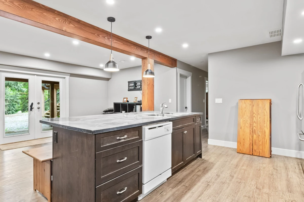 Garage Interior Photo of 31648 Grove Avenue, Mission, BC