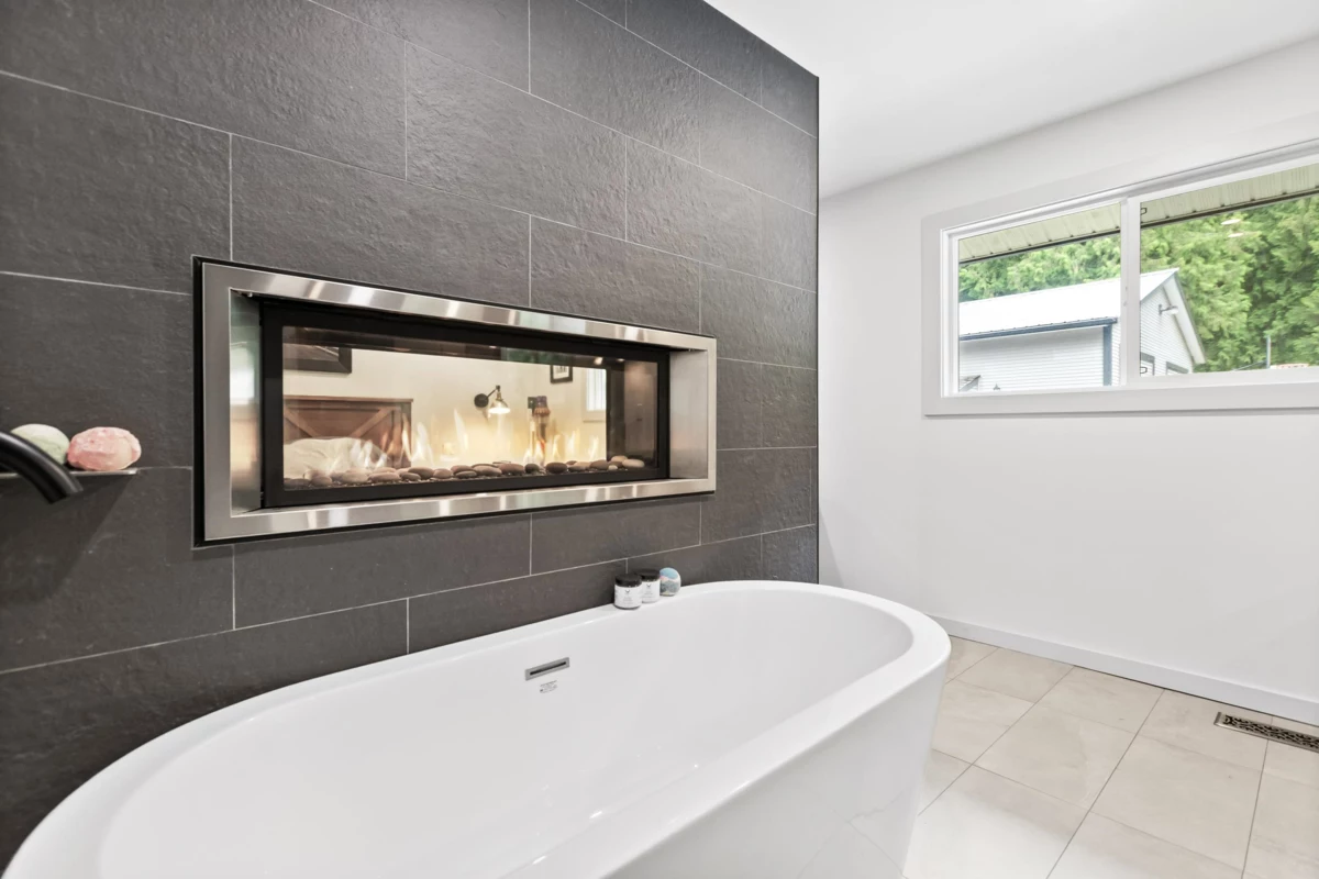 Laundry Room Photo of 31648 Grove Avenue, Mission, BC