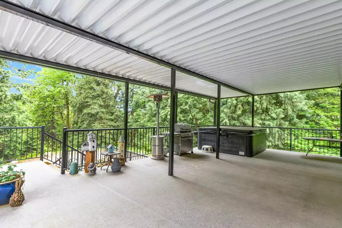 Outdoor Deck Photo of 31648 Grove Avenue, Mission, BC