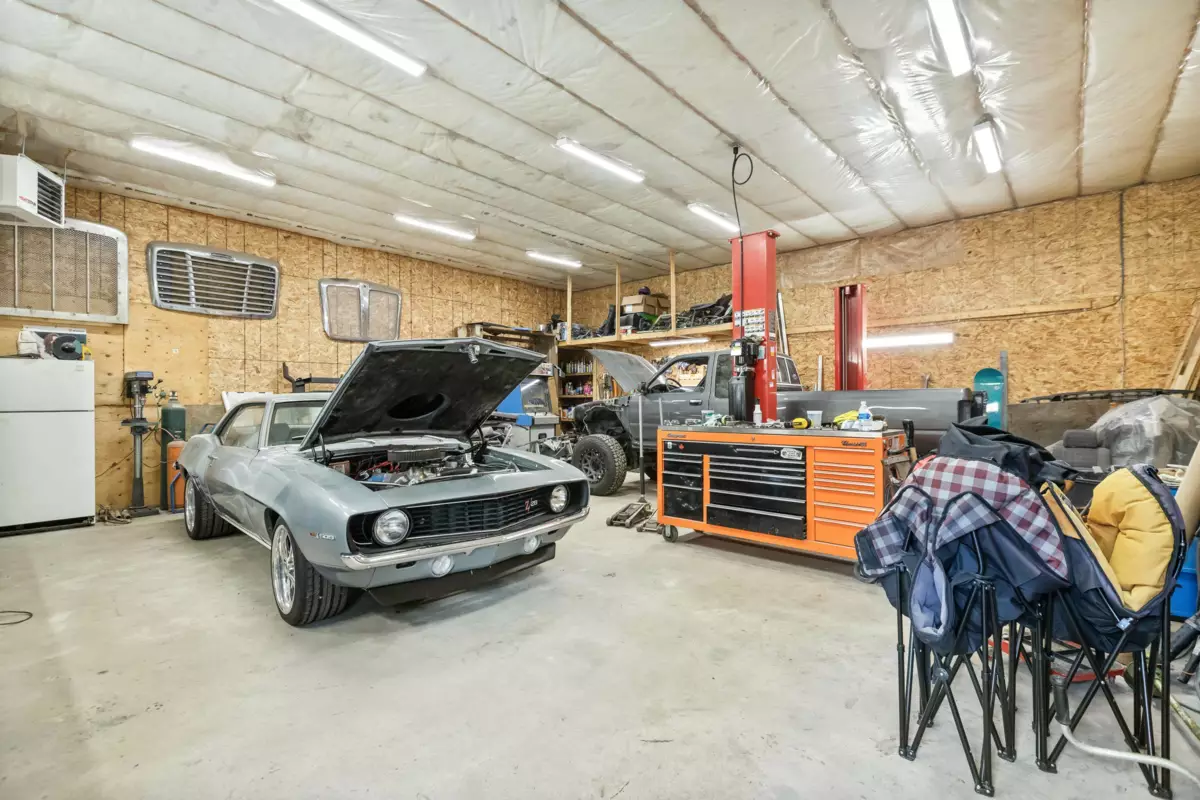 Outdoor Kitchen Photo of 31648 Grove Avenue, Mission, BC