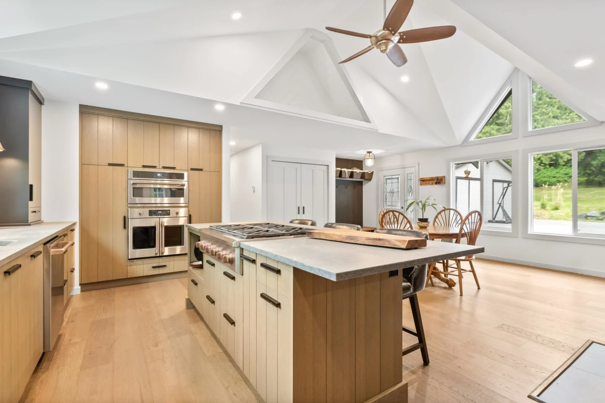 Primary Bedroom Photo of 31648 Grove Avenue, Mission, BC