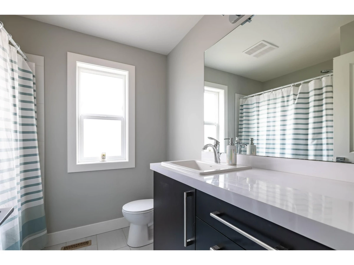 Backyard Photo of 32574 Ross Drive, Mission, BC