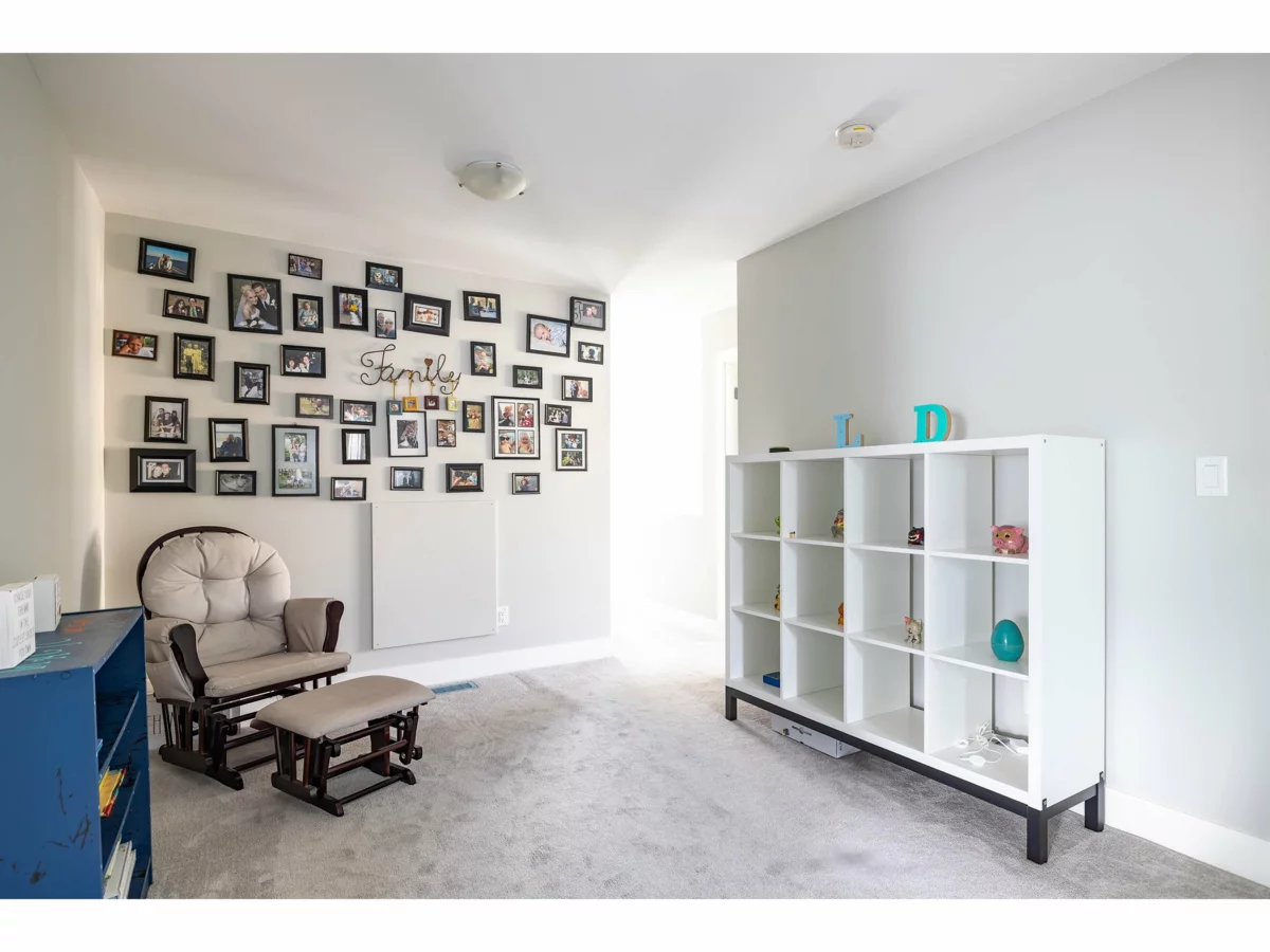 Hallway Photo of 32574 Ross Drive, Mission, BC