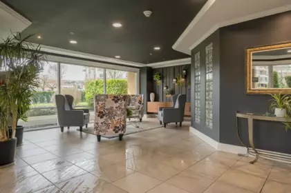 703 3190 Gladwin Road, Abbotsford, BC