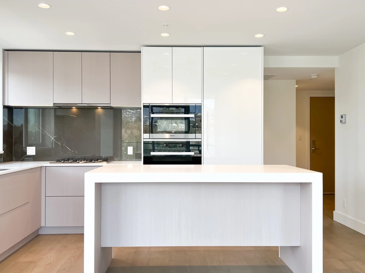 Dining Area Photo of 807 1675 Lions Gate Lane, North Vancouver, BC