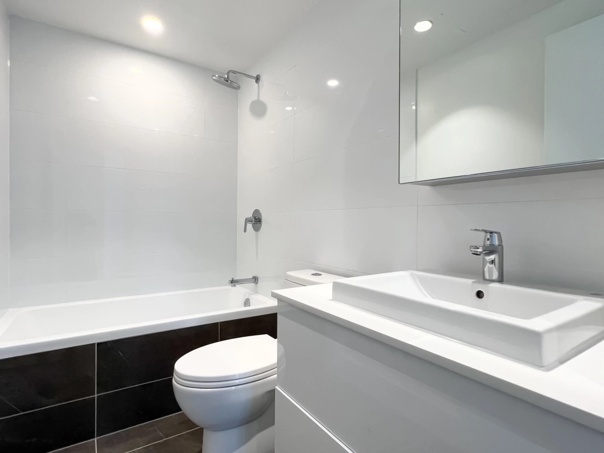 Laundry Room Photo of 807 1675 Lions Gate Lane, North Vancouver, BC