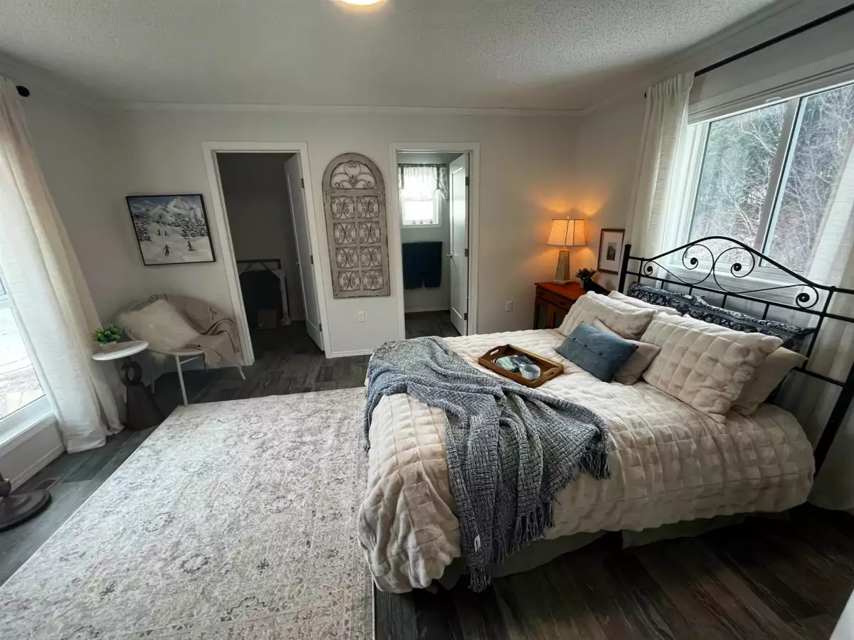 Pantry Photo of SVE97 Old Hope Princeton Highway, Sunshine Valley, BC