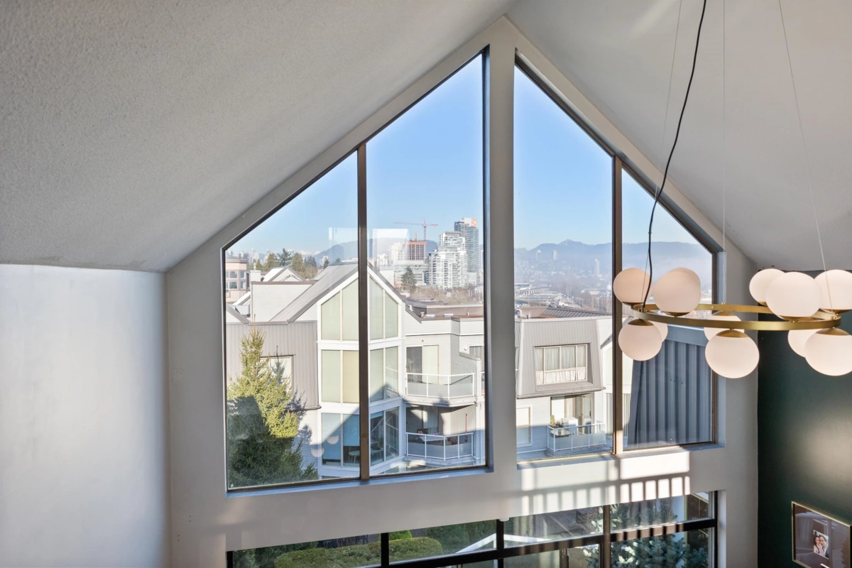 Guest Bathroom Photo of 406 48 Richmond Street, New Westminster, BC
