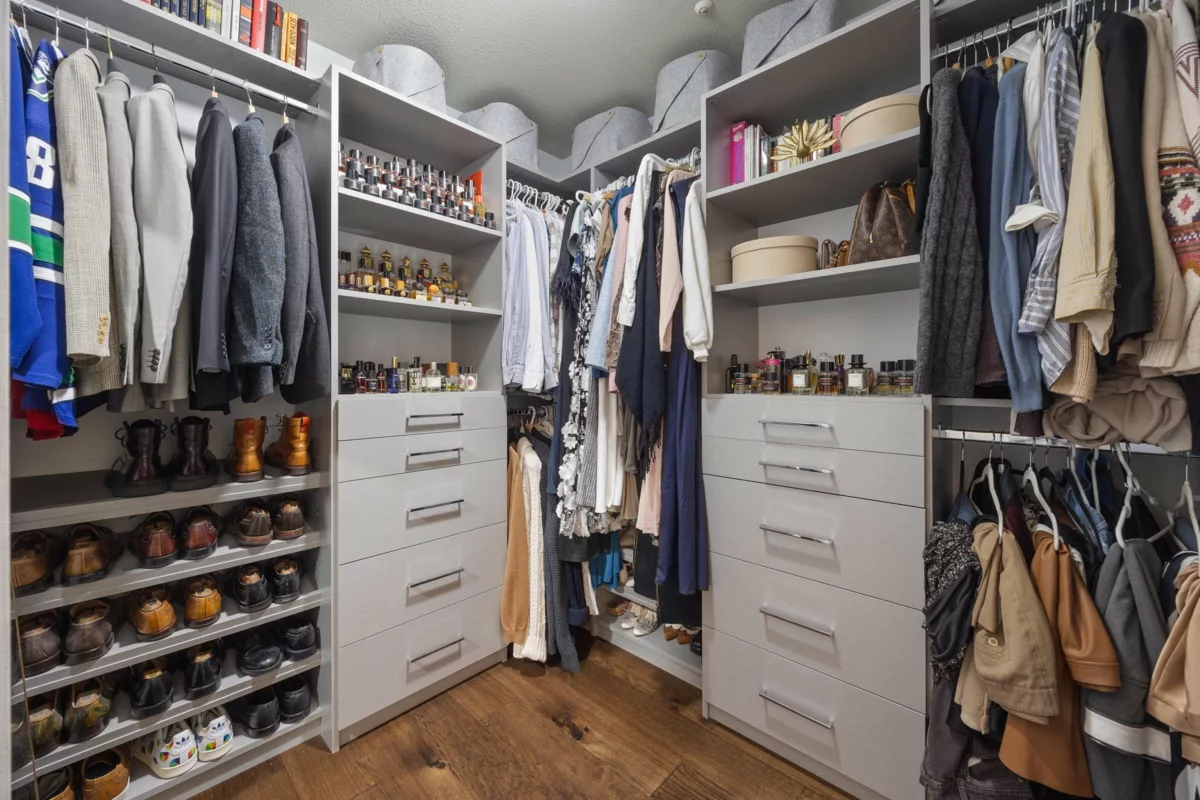 Hallway Photo of 406 48 Richmond Street, New Westminster, BC