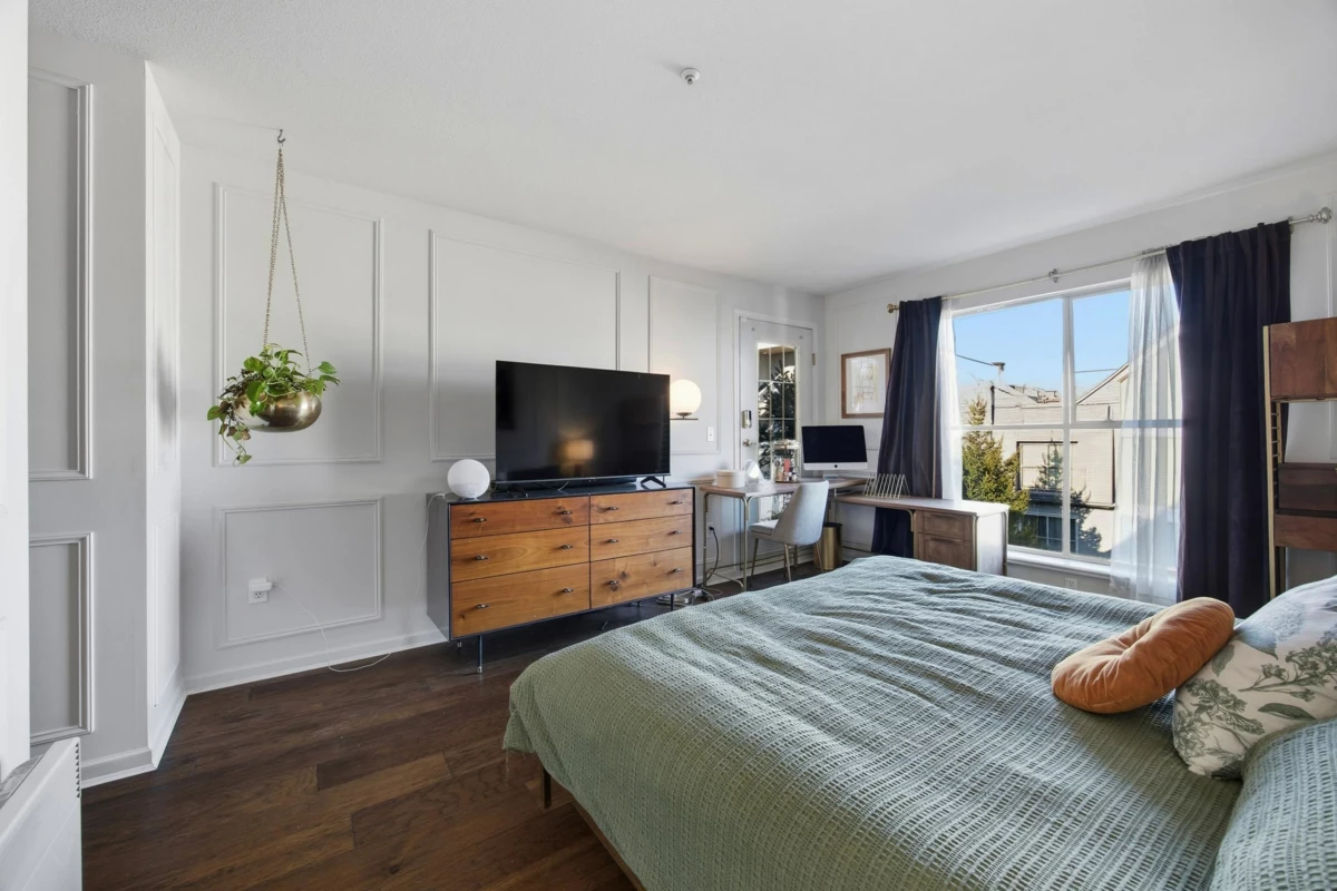 Mudroom Photo of 406 48 Richmond Street, New Westminster, BC