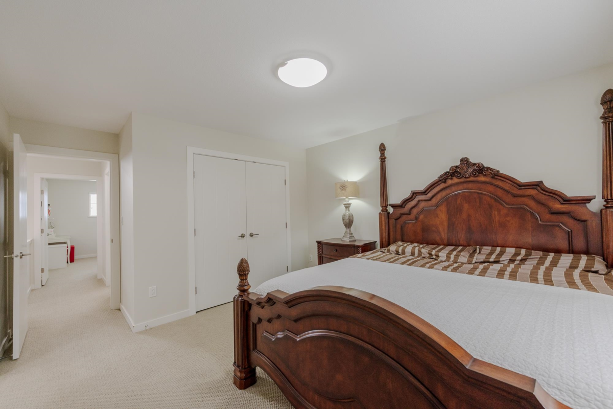 Entry Foyer Photo of 102 3458 Burke Village Promenade, Coquitlam, BC