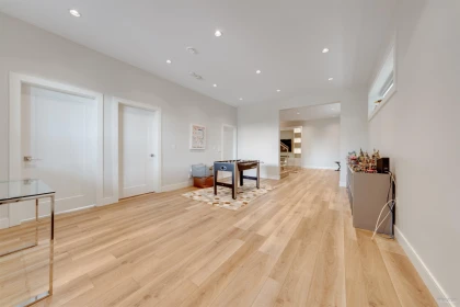 Hallway Photo of 8008 13th Avenue, Burnaby, BC