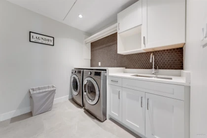 Office / Den Photo of 8008 13th Avenue, Burnaby, BC