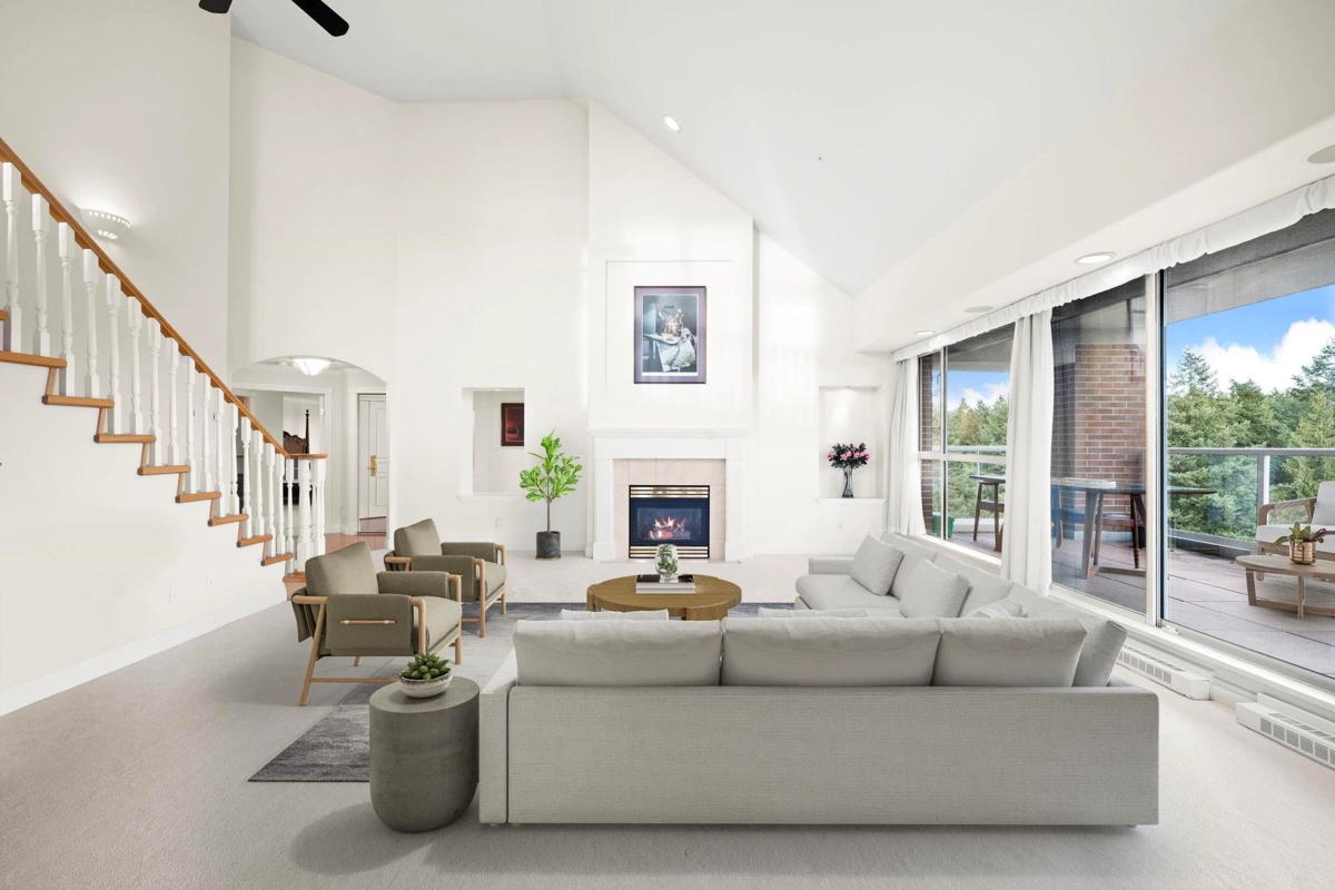 Dining Area Photo of 1700 5615 Hampton Place, Vancouver, BC