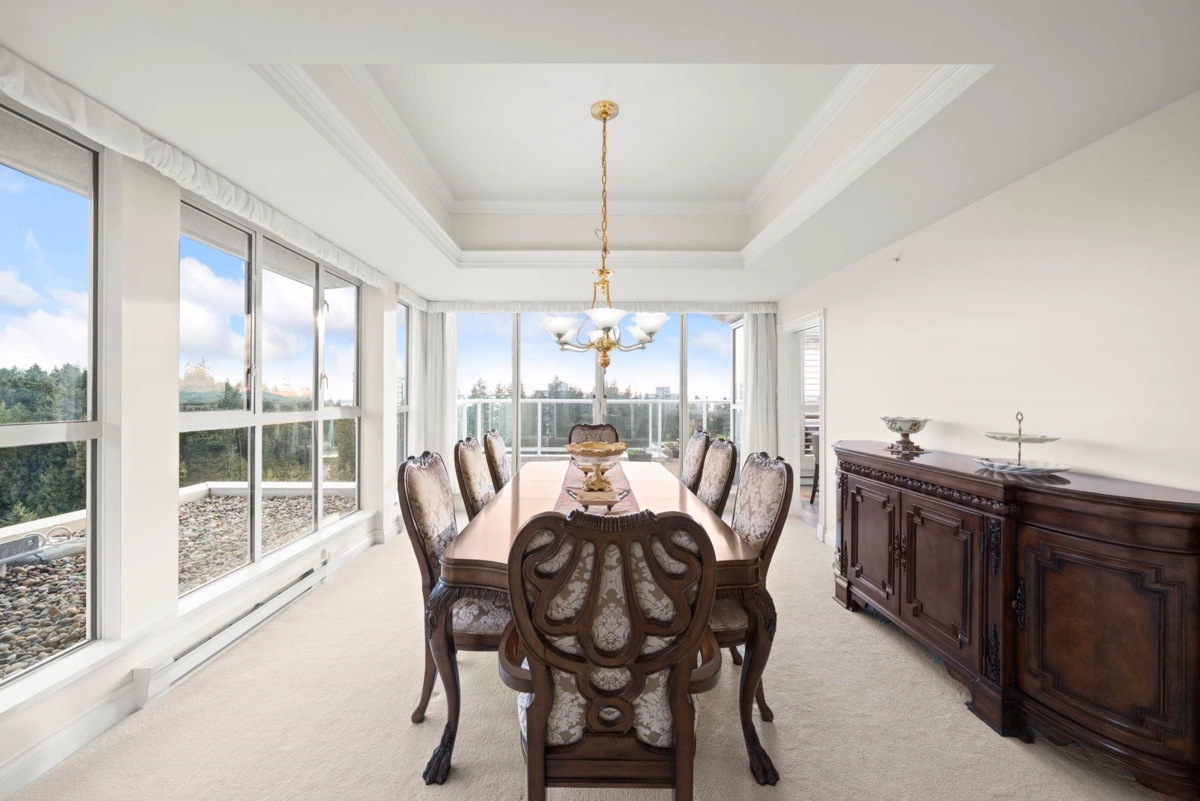 Entry Foyer Photo of 1700 5615 Hampton Place, Vancouver, BC