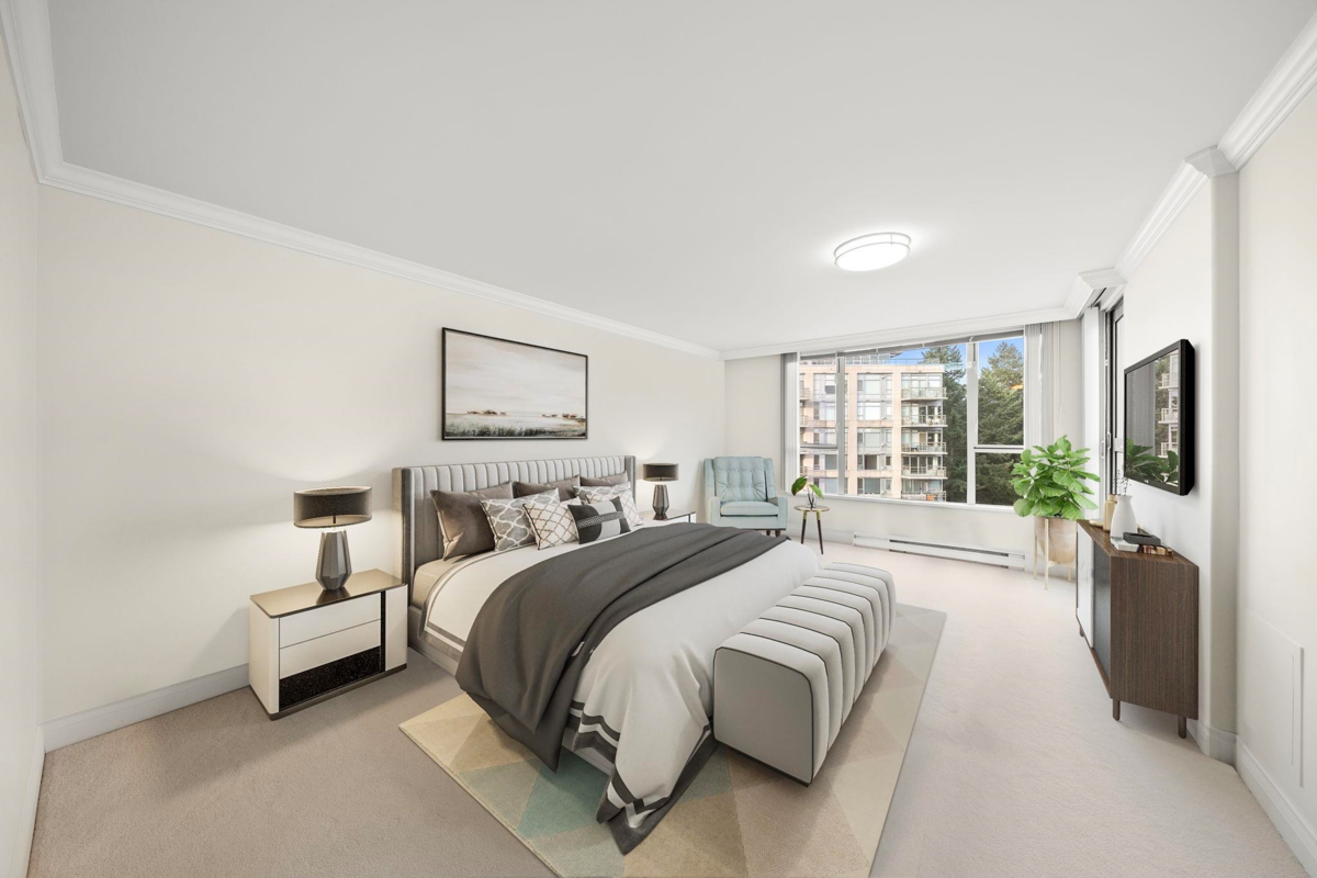 Outdoor Deck Photo of 1700 5615 Hampton Place, Vancouver, BC