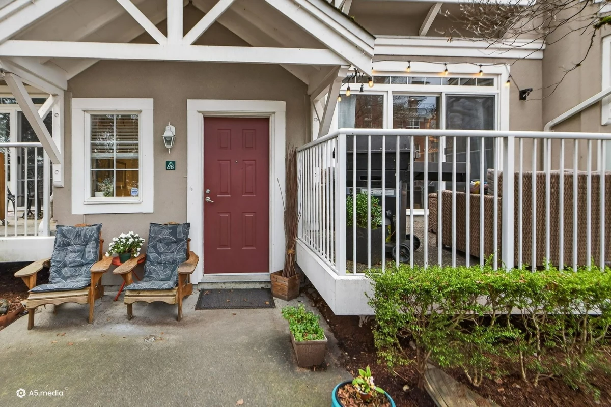 Exterior Rear Photo of 86 2422 Hawthorne Avenue, Port Coquitlam, BC