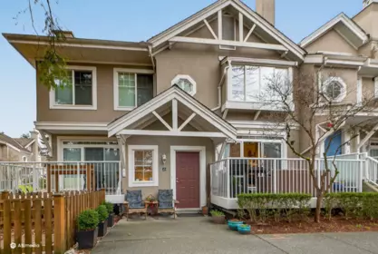 Staircase Photo of 86 2422 Hawthorne Avenue, Port Coquitlam, BC