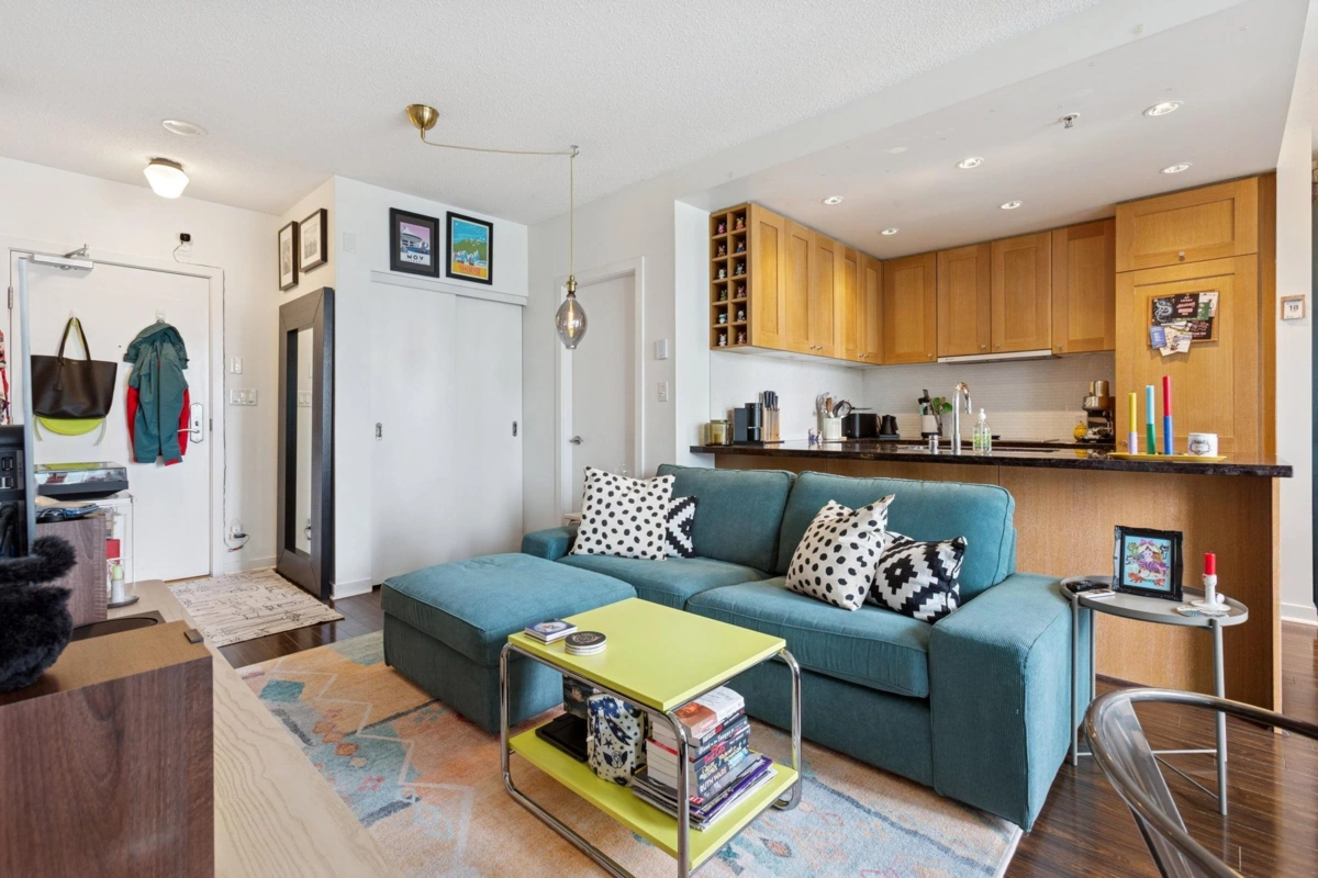 Dining Area Photo of 1003 821 Cambie Street, Vancouver, BC