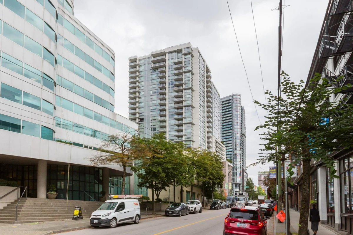Mudroom Photo of 1003 821 Cambie Street, Vancouver, BC