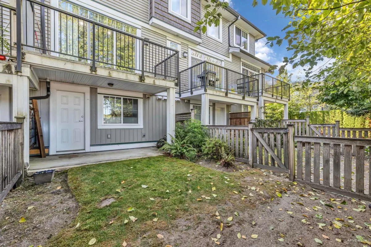 Front Yard Photo of 65 14356 63a Avenue, Surrey, BC