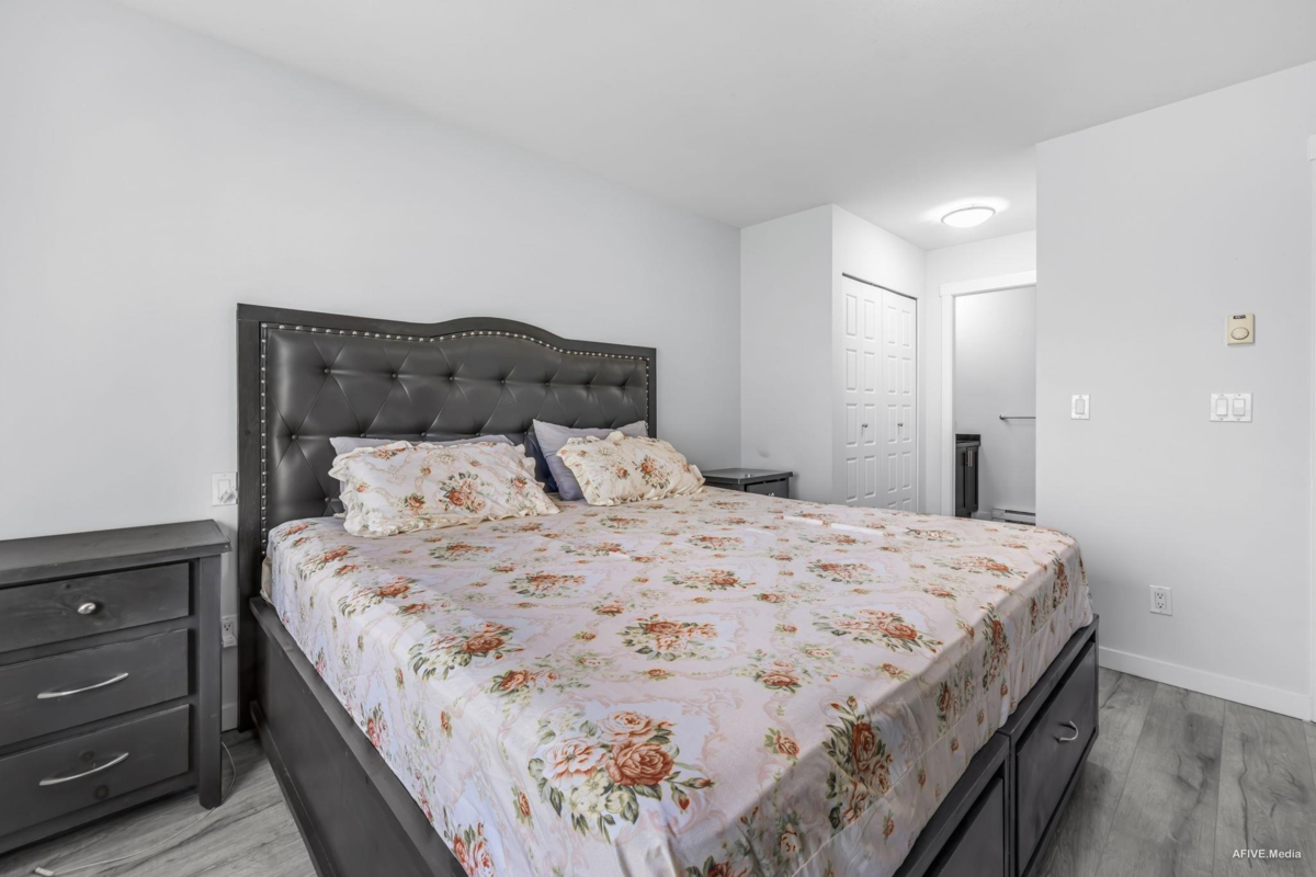 Hallway Photo of 65 14356 63a Avenue, Surrey, BC