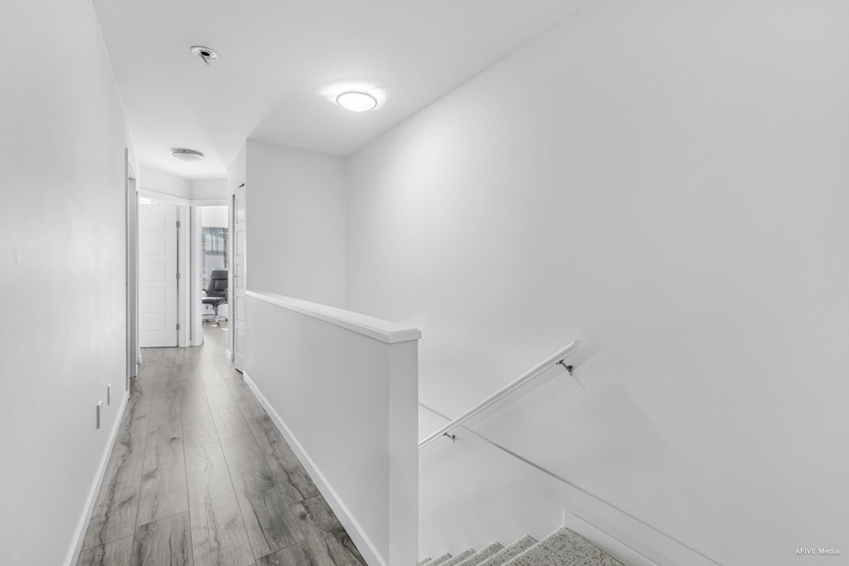 Laundry Room Photo of 65 14356 63a Avenue, Surrey, BC