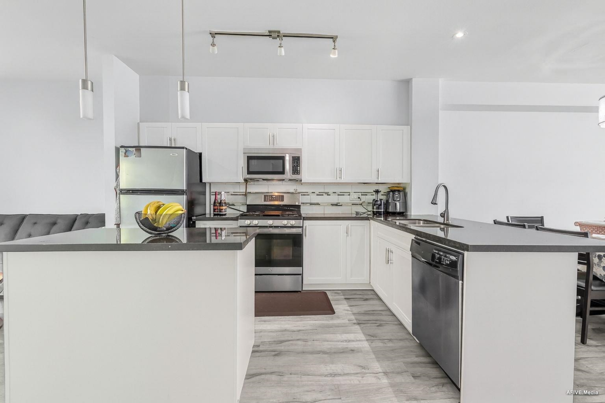 Outdoor Kitchen Photo of 65 14356 63a Avenue, Surrey, BC