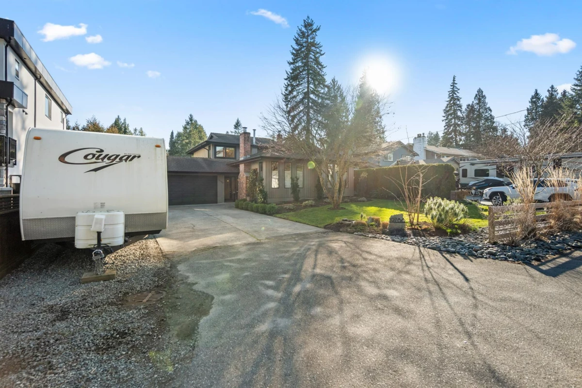 Exterior Rear Photo of 19788 49 Avenue, Langley, BC