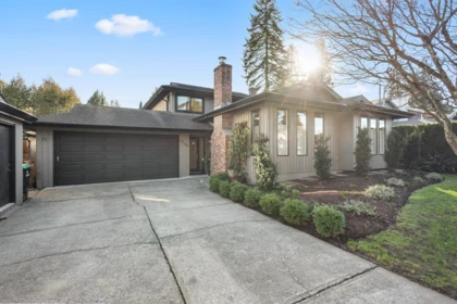 19788 49 Avenue, Langley, BC, Langley City — 3 bed single family residence for sale