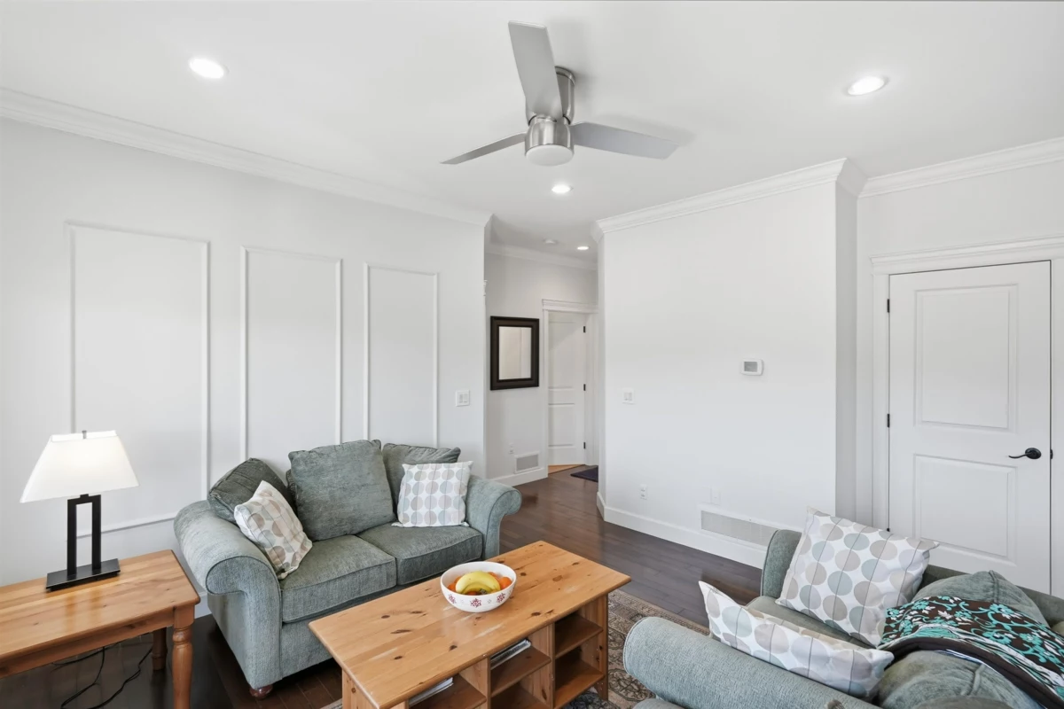 Laundry Room Photo of 5238 Crimson Ridge, Chilliwack, BC
