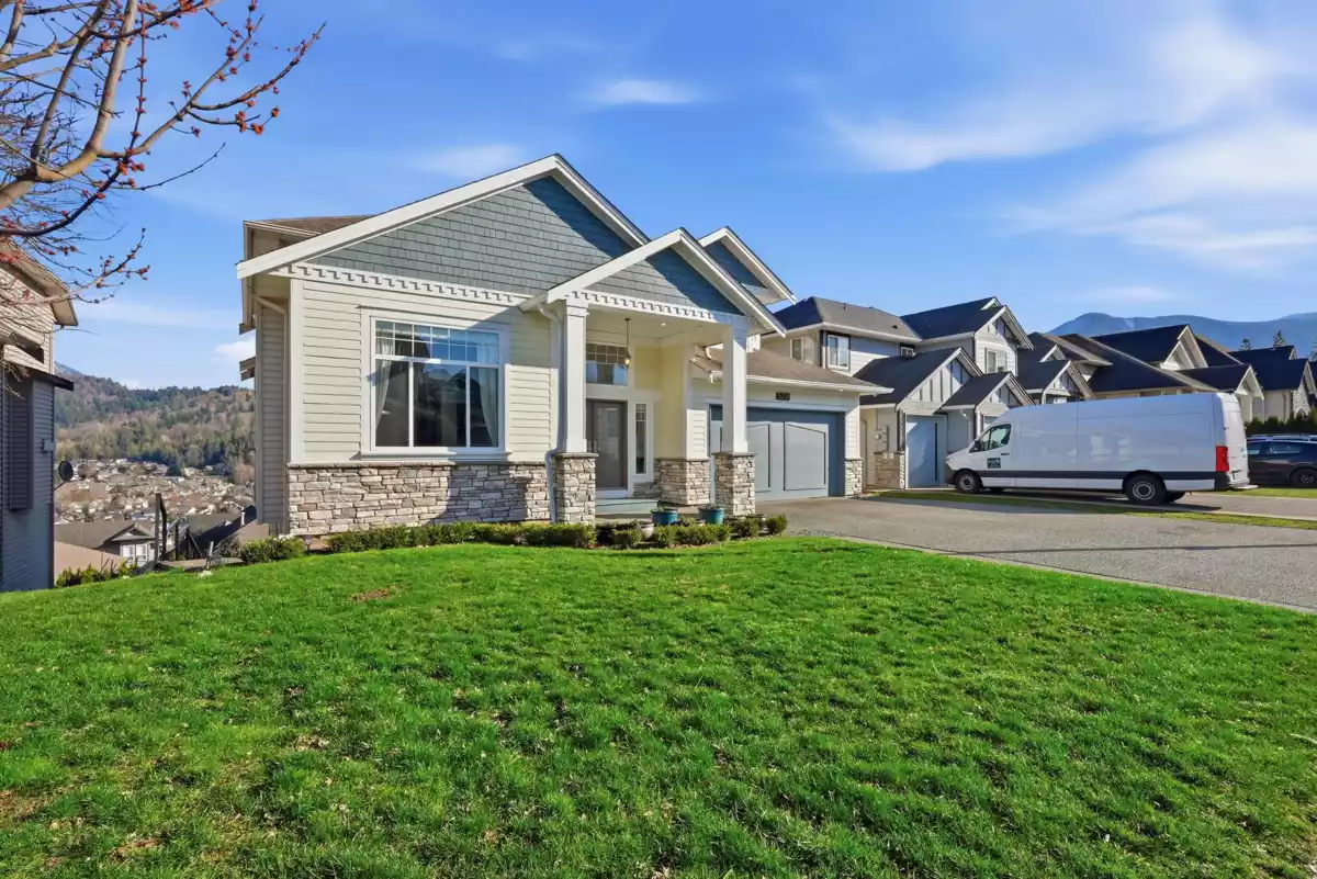 Living Room Photo of 5238 Crimson Ridge, Chilliwack, BC