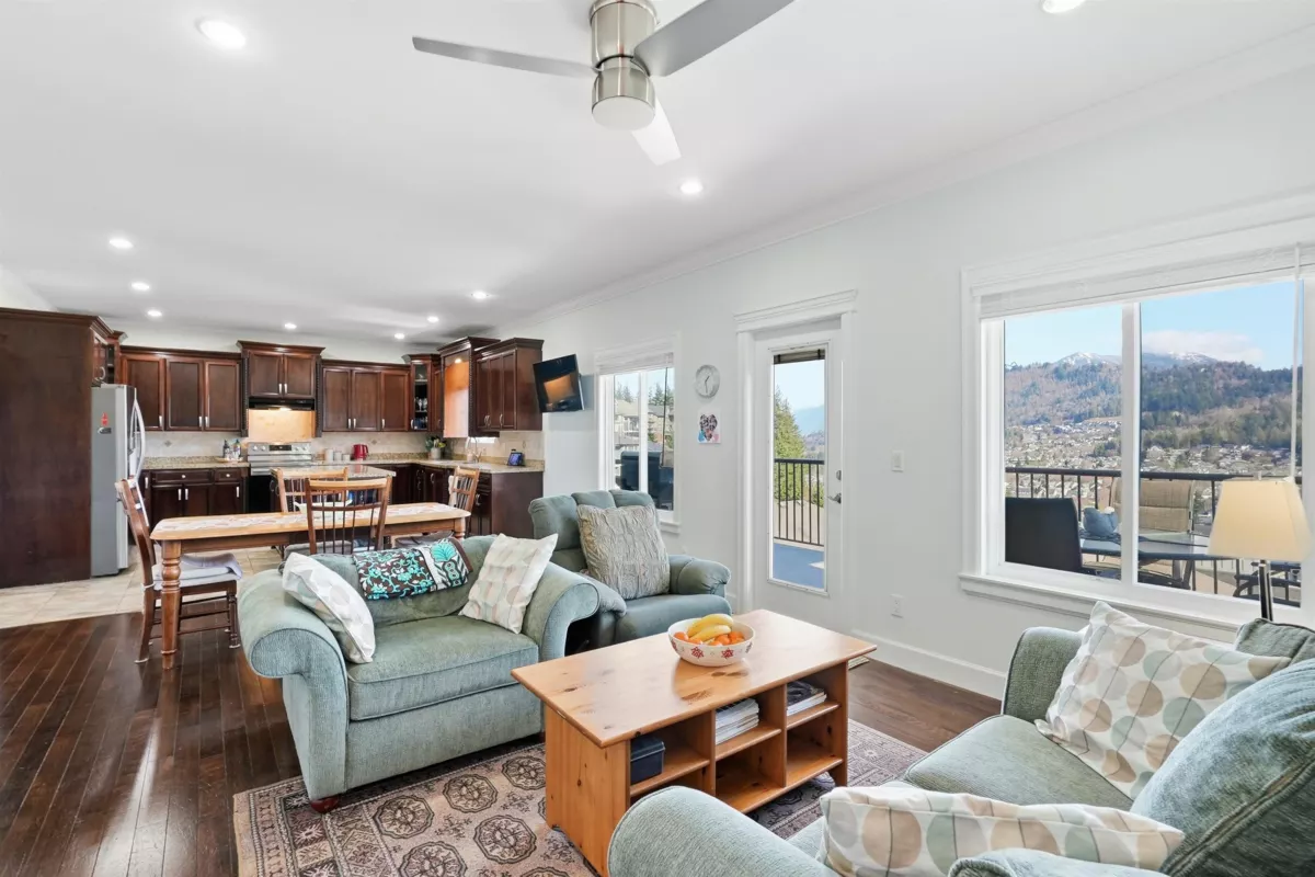 Walk-In Closet Photo of 5238 Crimson Ridge, Chilliwack, BC
