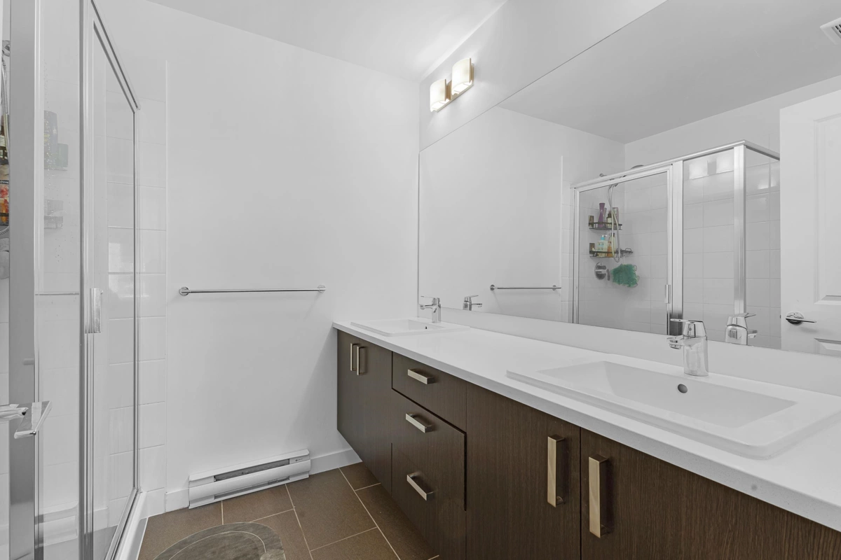 Bedroom 4 Photo of 122 15825 85 Avenue, Surrey, BC