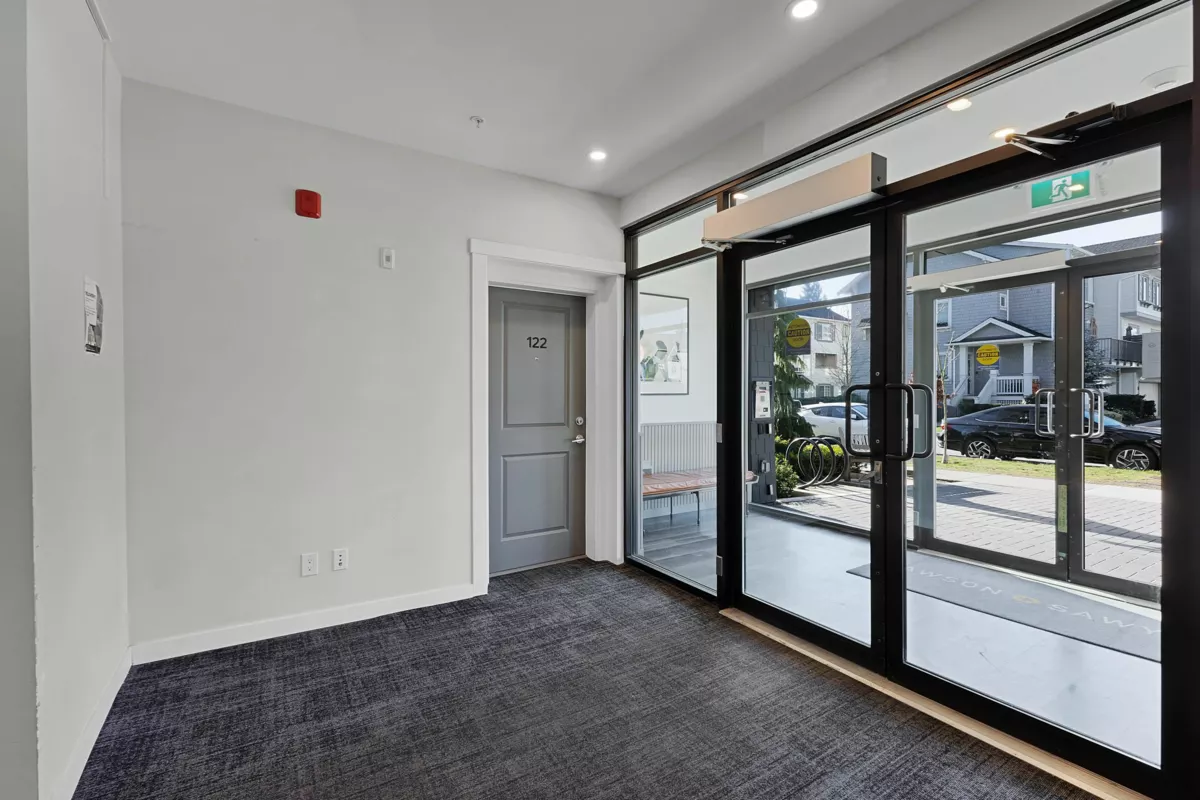 Dining Area Photo of 122 15825 85 Avenue, Surrey, BC