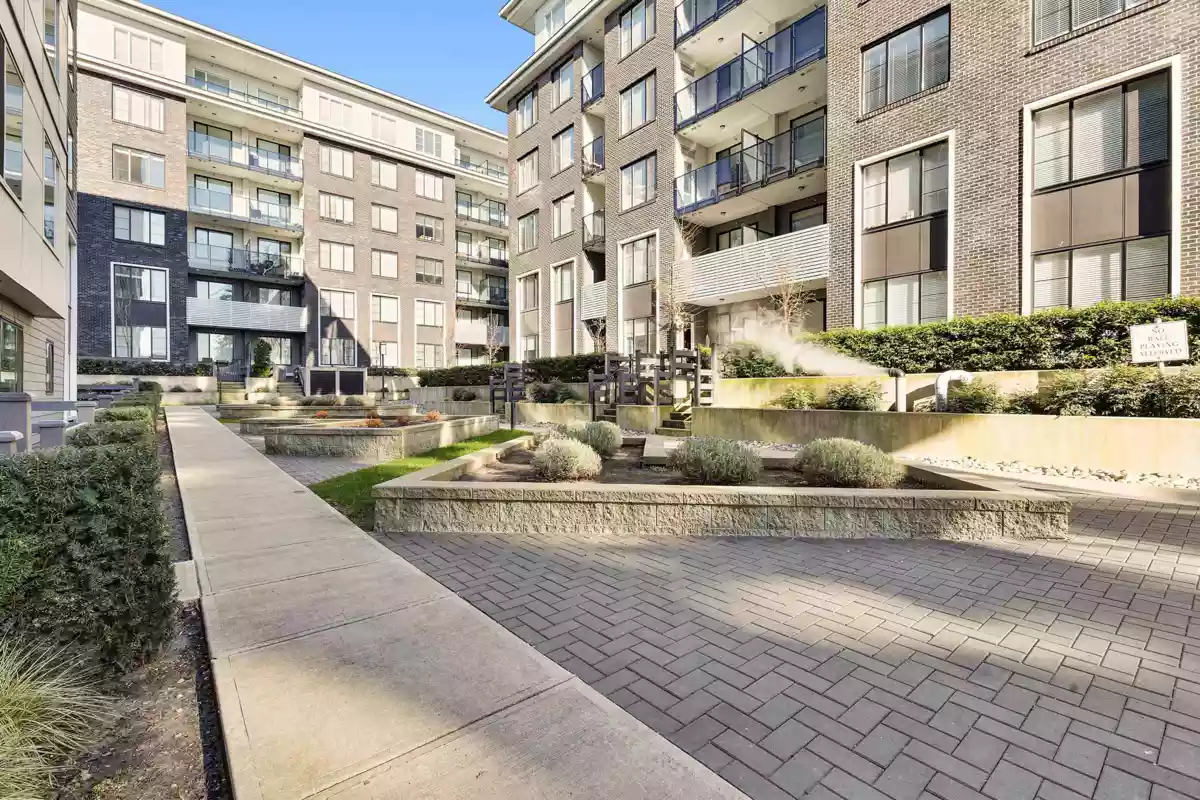 Laundry Room Photo of 122 15825 85 Avenue, Surrey, BC
