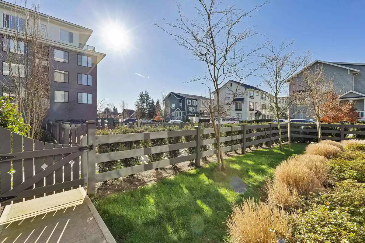 Loft / Bonus Room Photo of 122 15825 85 Avenue, Surrey, BC