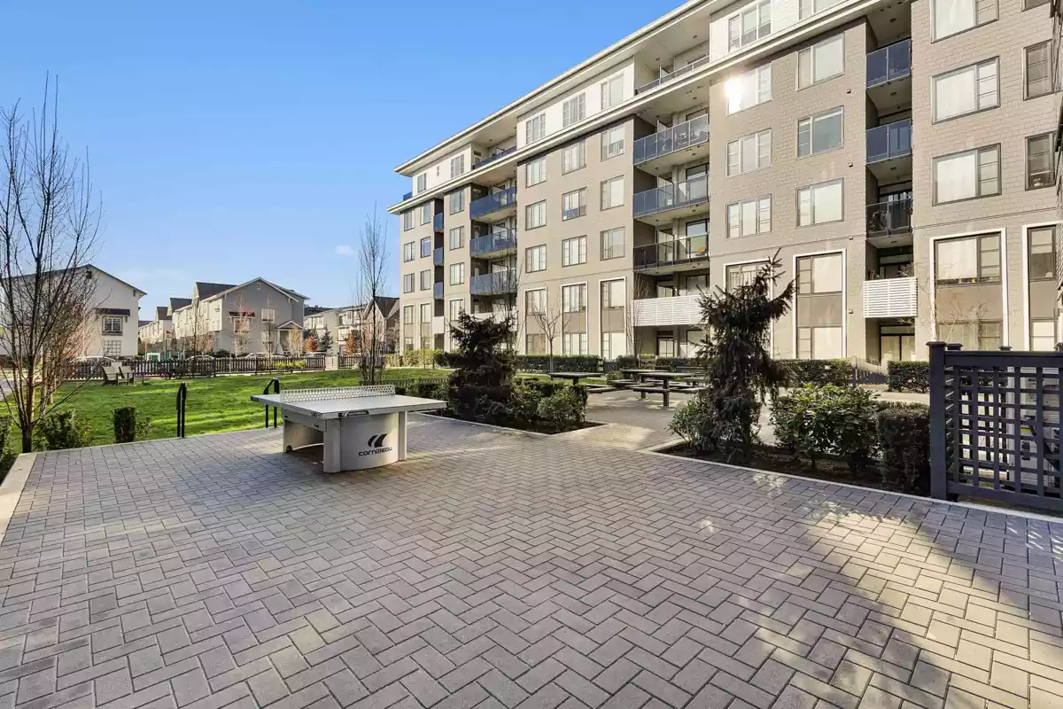 Outdoor Patio Photo of 122 15825 85 Avenue, Surrey, BC