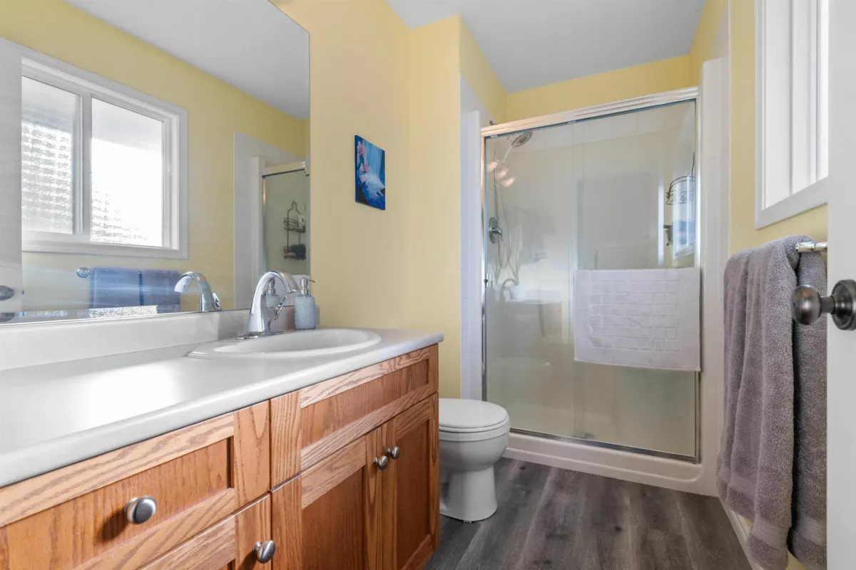 Basement Recreation Room Photo of 129 46360 Valleyview Road, Chilliwack, BC